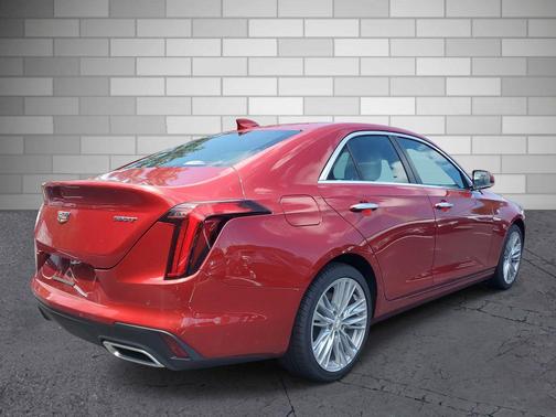2025 Cadillac CT4 Premium Luxury RWD