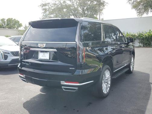 2025 Cadillac Escalade Premium Luxury