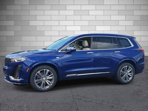 2025 Cadillac XT6 Premium Luxury FWD
