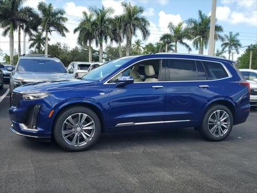 2025 Cadillac XT6 Premium Luxury FWD
