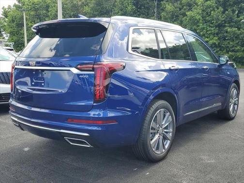 2025 Cadillac XT6 Premium Luxury FWD