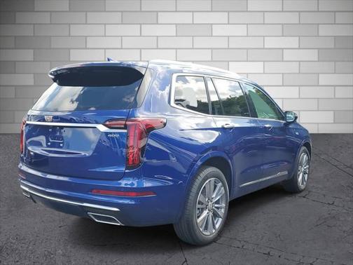 2025 Cadillac XT6 Premium Luxury FWD