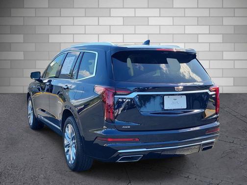 2022 Cadillac XT6 Premium Luxury AWD