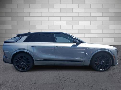 2026 Cadillac LYRIQ V-Series w/1SM