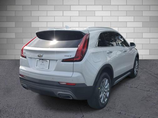 2020 Cadillac XT4 Premium Luxury