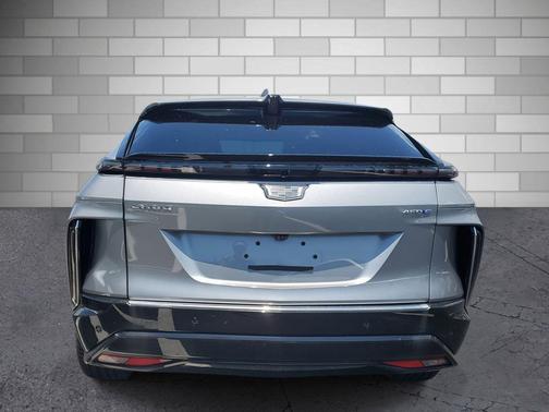 2025 Cadillac LYRIQ Luxury