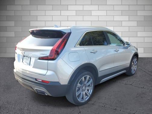2019 Cadillac XT4 Premium Luxury