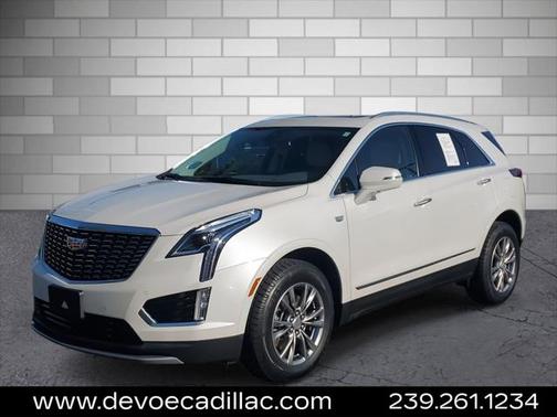 2022 Cadillac XT5 Premium Luxury