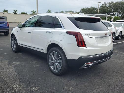2025 Cadillac XT5 Premium Luxury