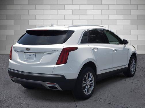 Crystal White Tricoat 2023 Cadillac XT5 Premium Luxury