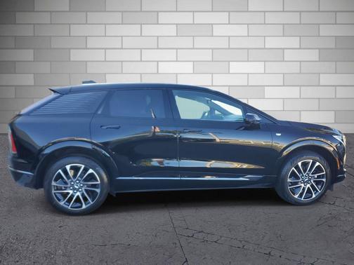 2025 Cadillac OPTIQ Sport 2 AWD