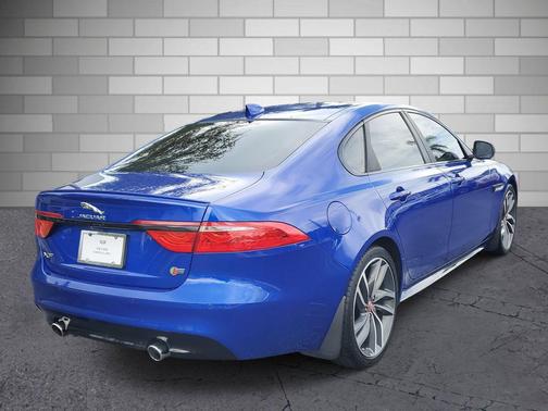2018 Jaguar XF S
