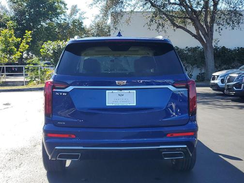 2023 Cadillac XT6 Premium Luxury AWD