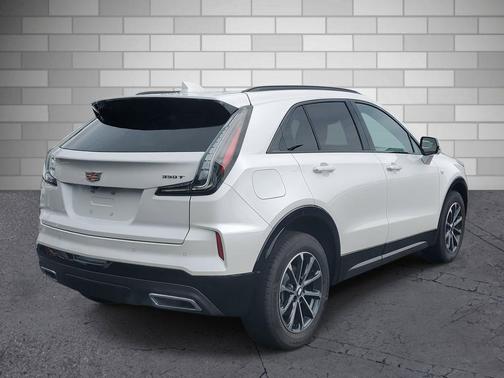2025 Cadillac XT4 Sport