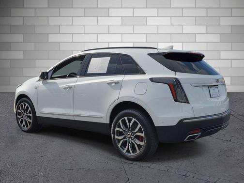 2023 Cadillac XT5 Sport