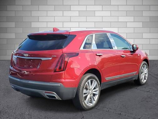 2020 Cadillac XT5 Premium Luxury