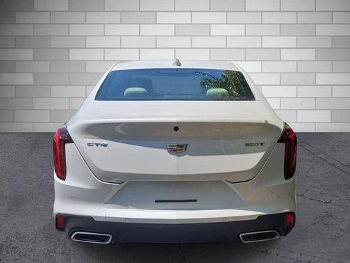 2025 Cadillac CT4 Premium Luxury RWD