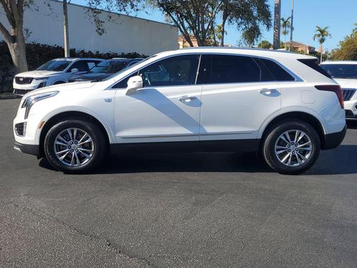 2023 Cadillac XT5 Premium Luxury