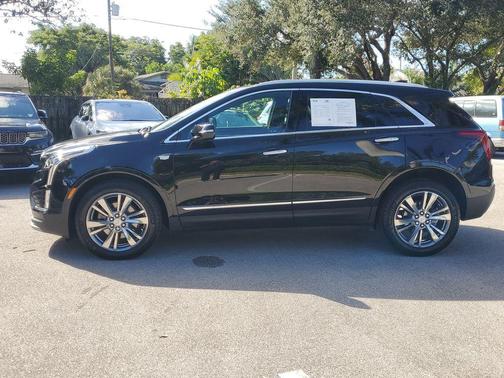 2025 Cadillac XT5 Premium Luxury