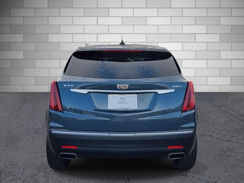 2021 Cadillac XT5 Luxury