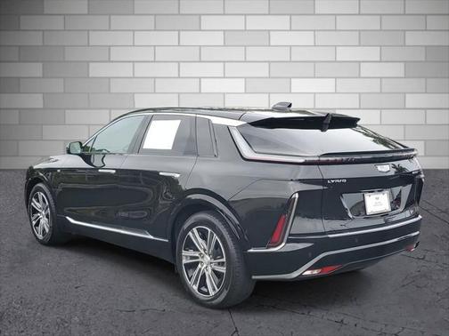 2024 Cadillac LYRIQ Luxury w/1SD