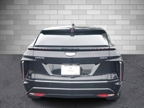 2024 Cadillac LYRIQ Luxury w/1SD