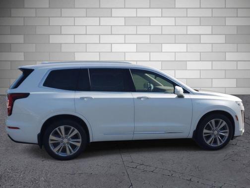 Crystal White Tricoat 2024 Cadillac XT6 Premium Luxury FWD