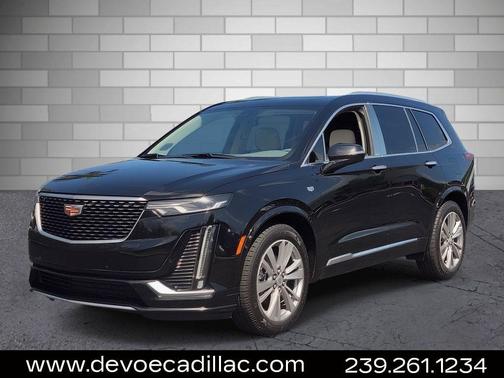 Stellar Black Metallic 2021 Cadillac XT6 Premium Luxury FWD