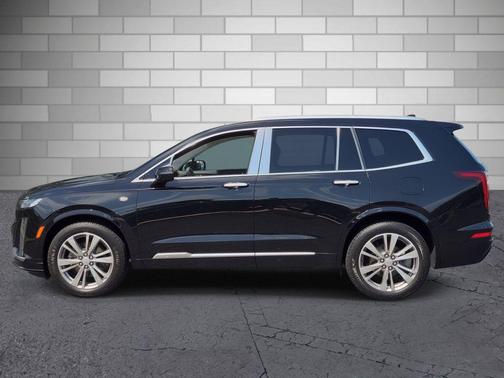Stellar Black Metallic 2021 Cadillac XT6 Premium Luxury FWD