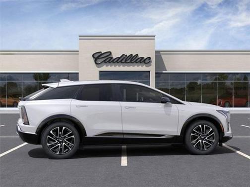 2025 Cadillac OPTIQ Sport
