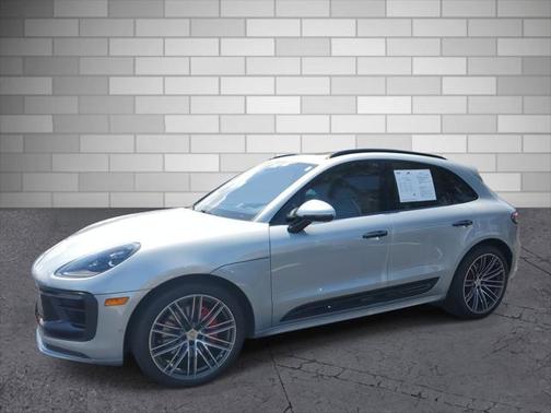 2023 Porsche Macan S