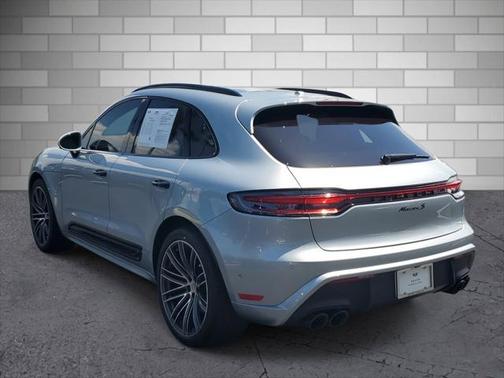 2023 Porsche Macan S