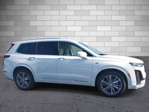 2025 Cadillac XT6 Premium Luxury FWD