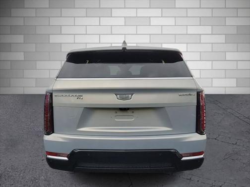 2025 Cadillac Escalade IQ Luxury 2