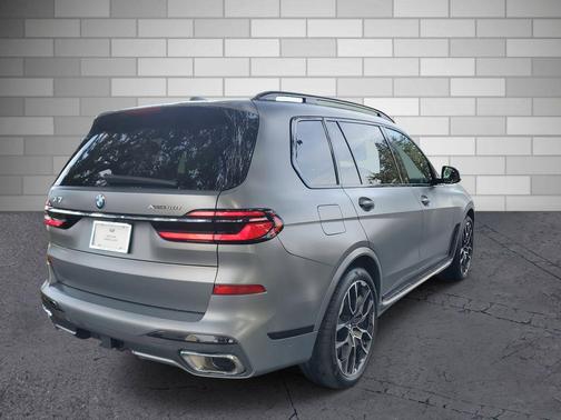 2023 BMW X7 xDrive40i