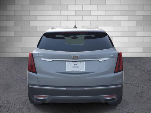 Argent Silver Metallic 2023 Cadillac XT5 Premium Luxury