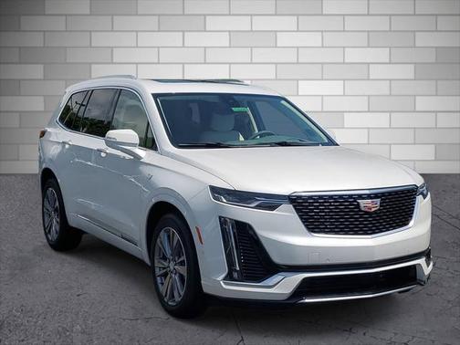 2025 Cadillac XT6 Premium Luxury FWD