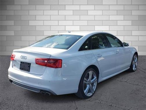 2014 Audi S6 4.0T Prestige