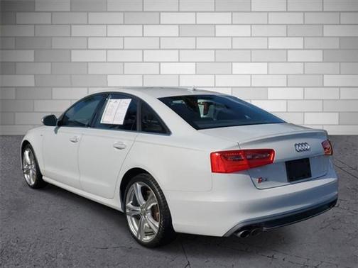 2014 Audi S6 4.0T Prestige