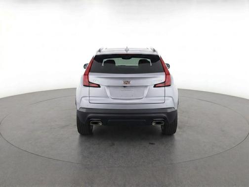 Argent Silver Metallic 2025 Cadillac XT4 Sport