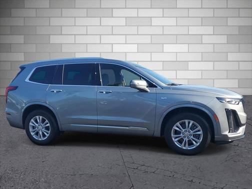 2025 Cadillac XT6 Luxury FWD