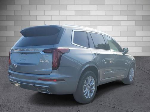 2025 Cadillac XT6 Luxury FWD