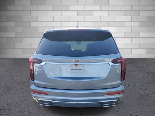 2025 Cadillac XT6 Luxury FWD