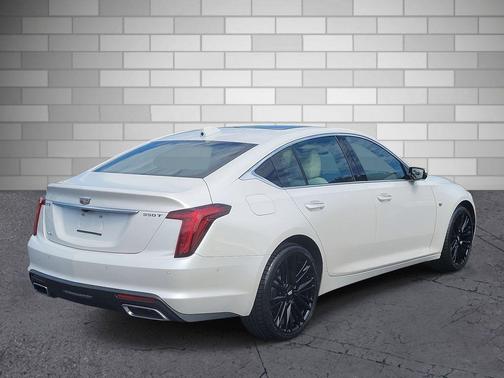 2023 Cadillac CT5 Premium Luxury