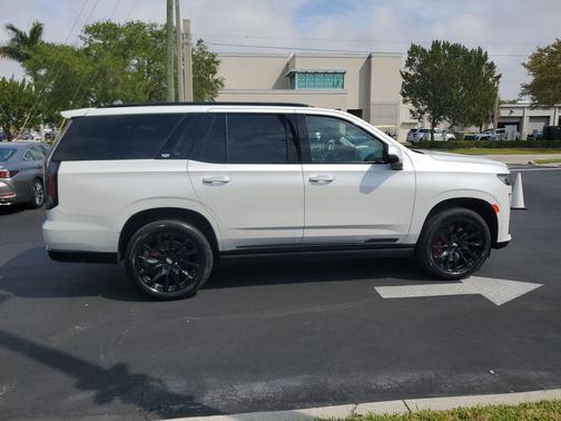 Crystal White Tricoat 2023 Cadillac Escalade Sport Platinum