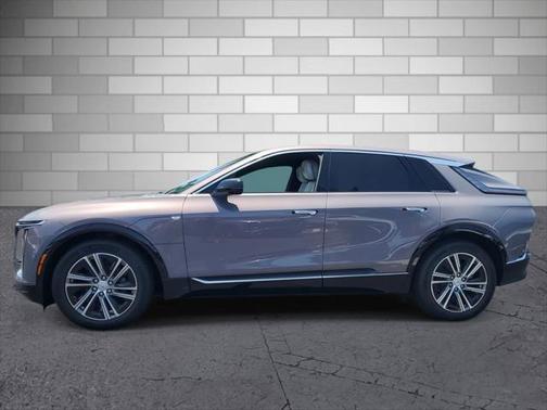 2025 Cadillac LYRIQ Luxury w/1SD