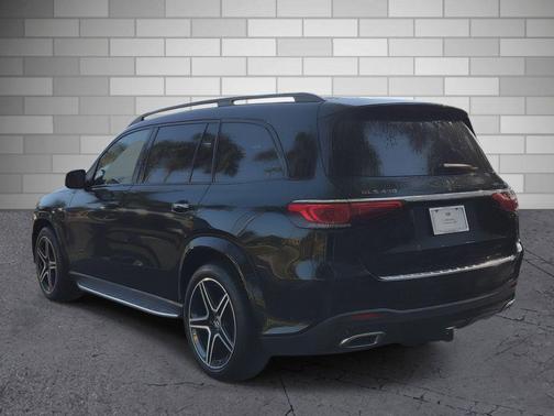 BLACK 2022 Mercedes-Benz GLS 450 4MATIC