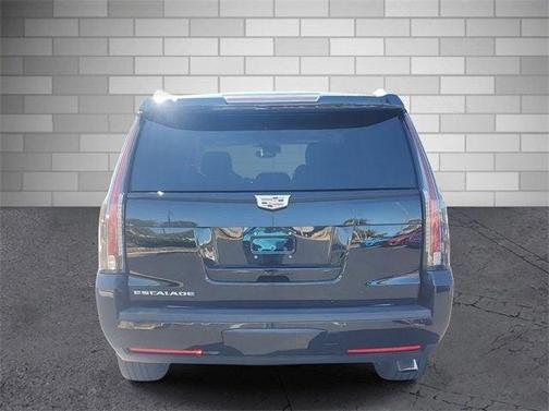 2020 Cadillac Escalade Luxury
