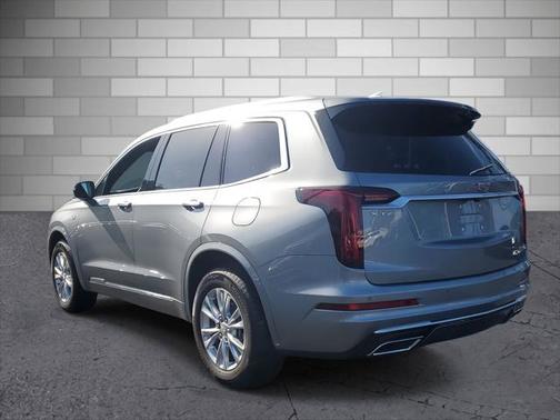 2025 Cadillac XT6 Luxury FWD