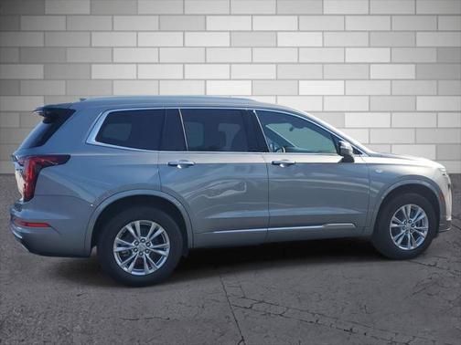 2025 Cadillac XT6 Luxury FWD